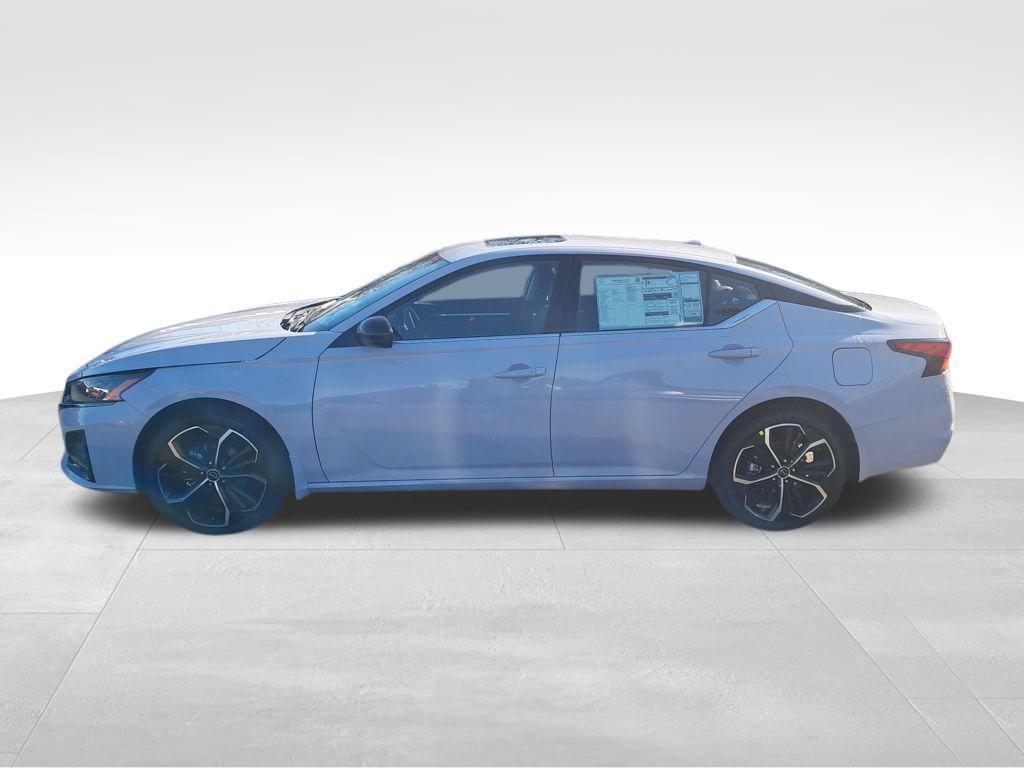 new 2025 Nissan Altima car, priced at $32,681