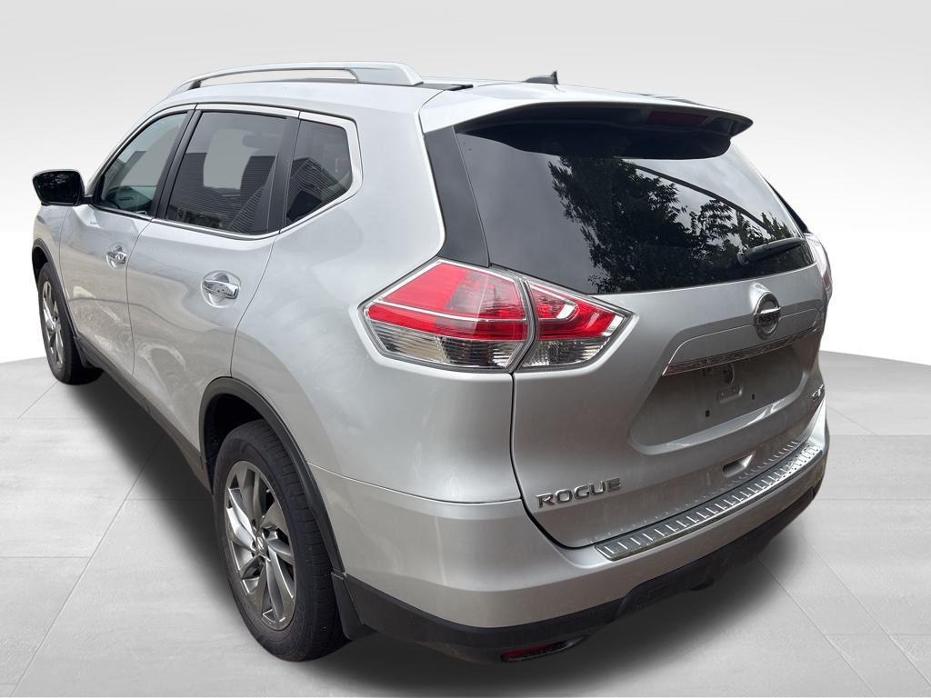 used 2015 Nissan Rogue car, priced at $12,094