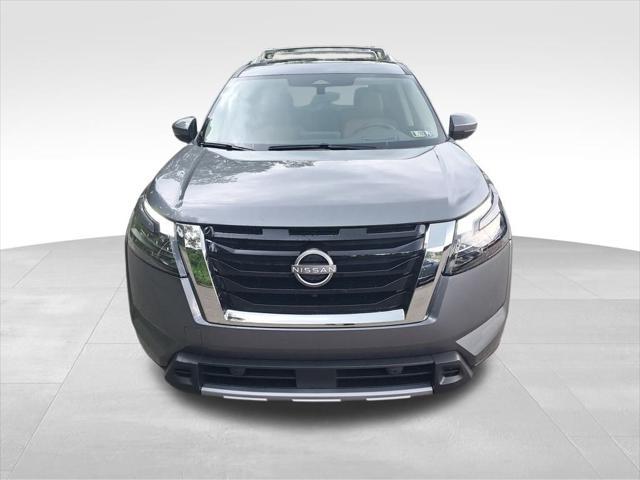 new 2025 Nissan Pathfinder car, priced at $54,035