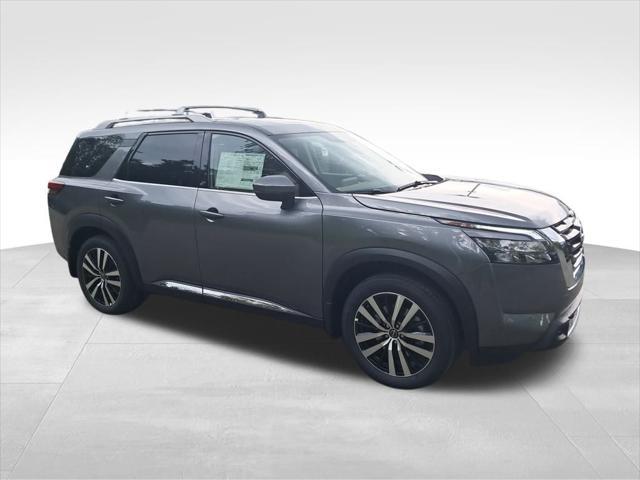 new 2025 Nissan Pathfinder car, priced at $54,035