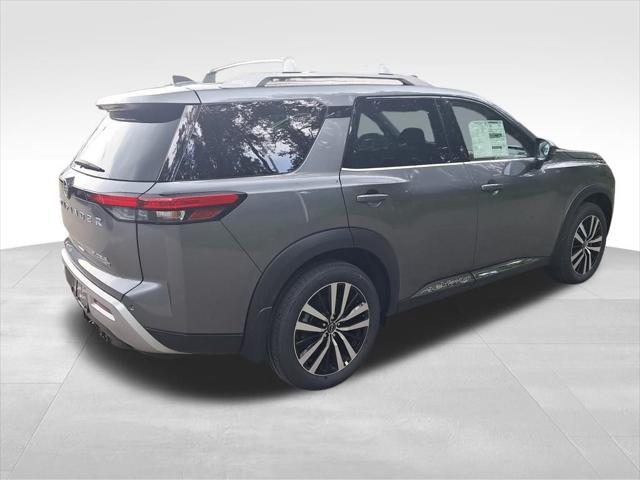 new 2025 Nissan Pathfinder car, priced at $54,035