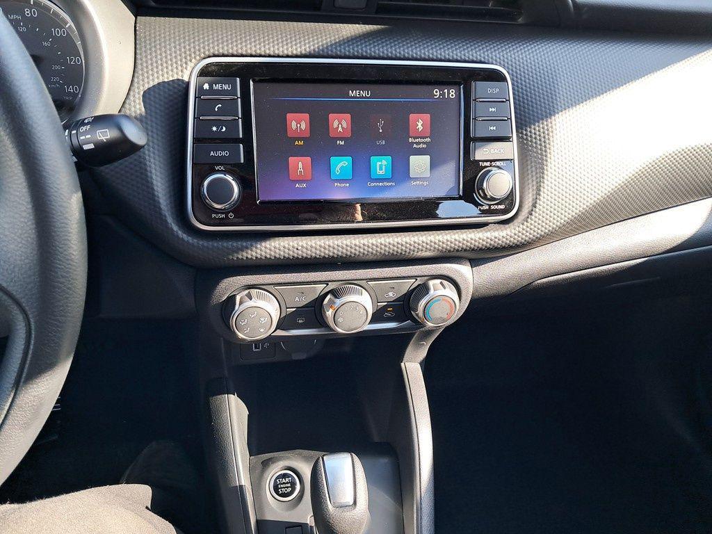 new 2025 Nissan Kicks car, priced at $23,232