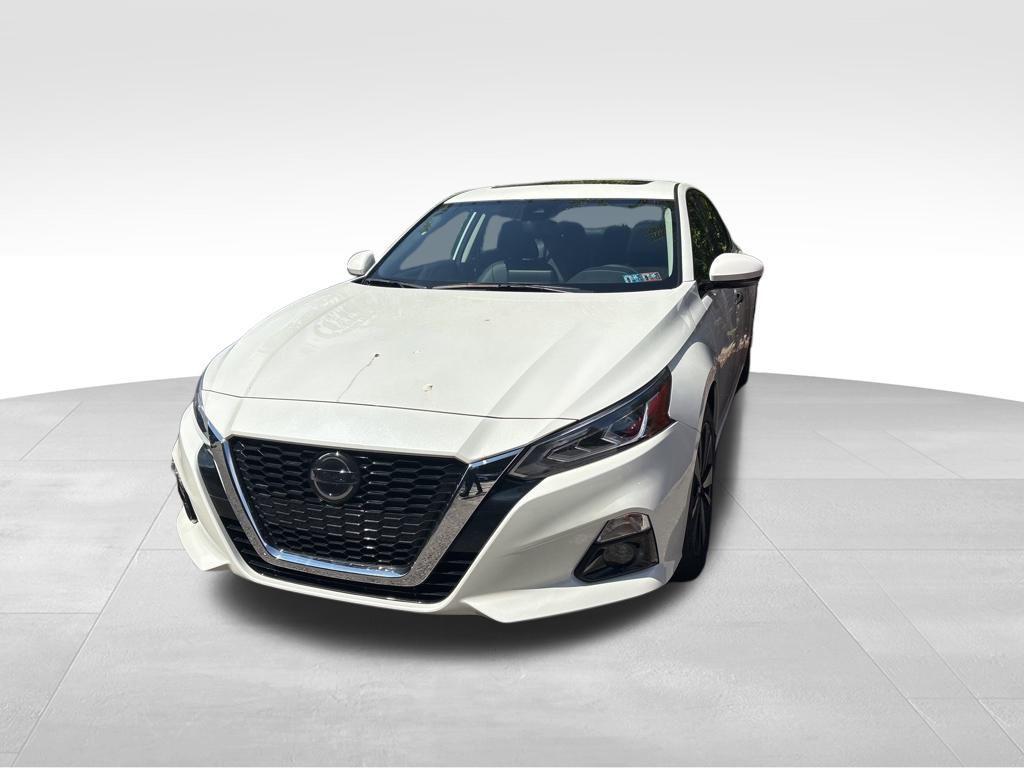 used 2022 Nissan Altima car, priced at $26,995