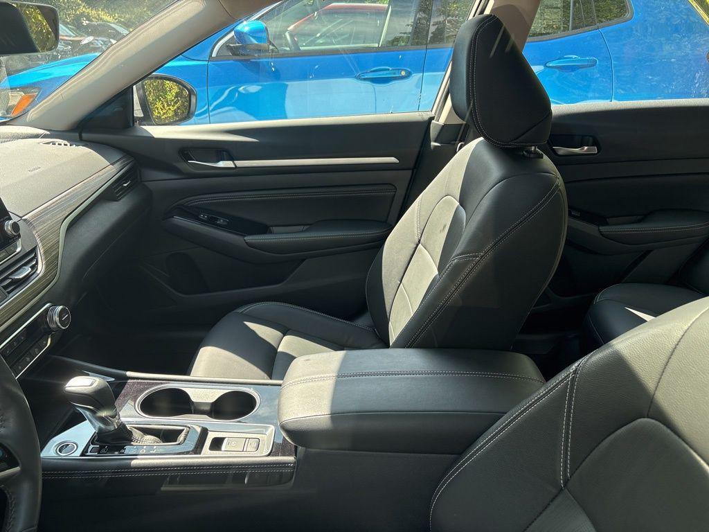 used 2022 Nissan Altima car, priced at $26,995