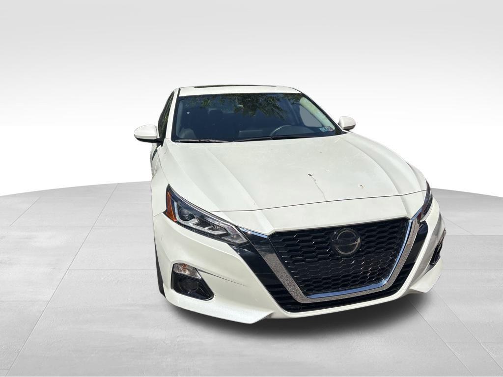 used 2022 Nissan Altima car, priced at $26,995