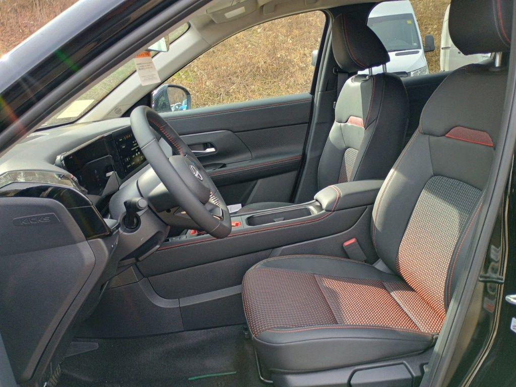 new 2025 Nissan Kicks car, priced at $29,569