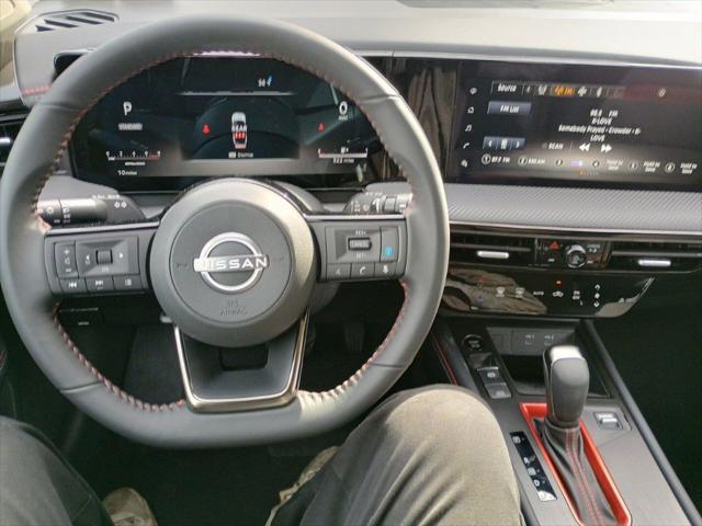 new 2025 Nissan Kicks car, priced at $31,070
