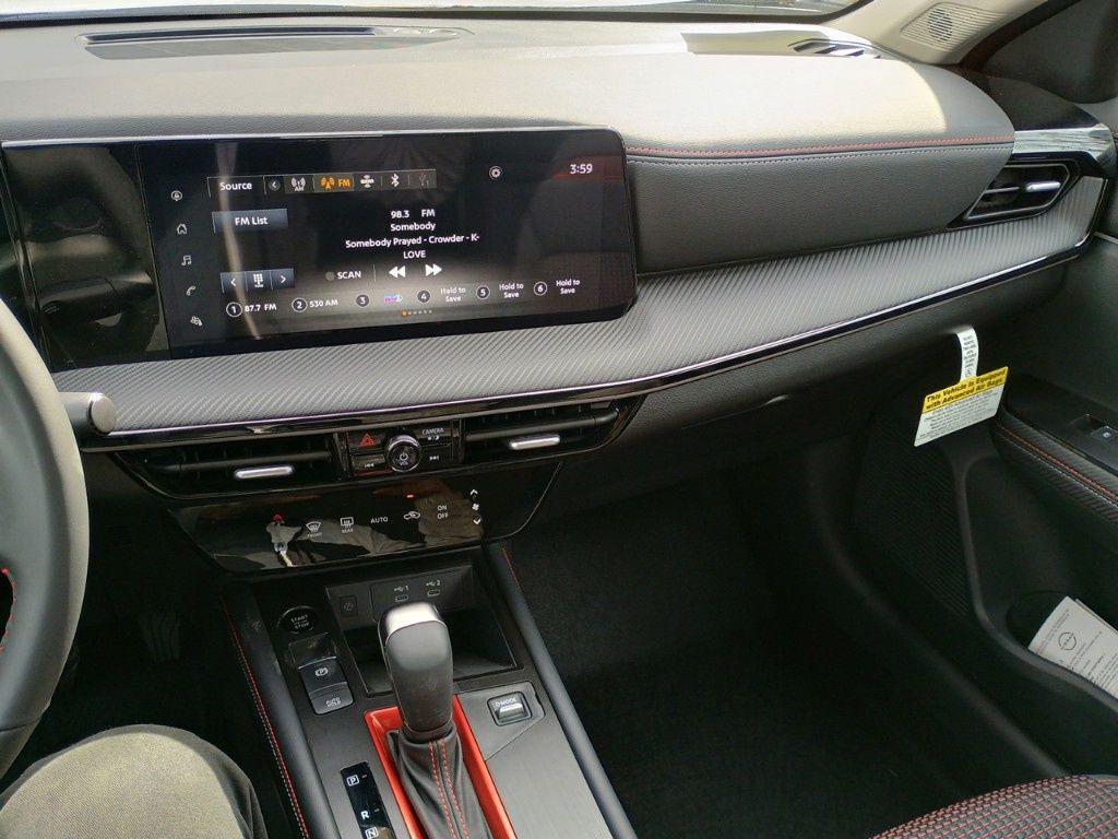 new 2025 Nissan Kicks car, priced at $29,569