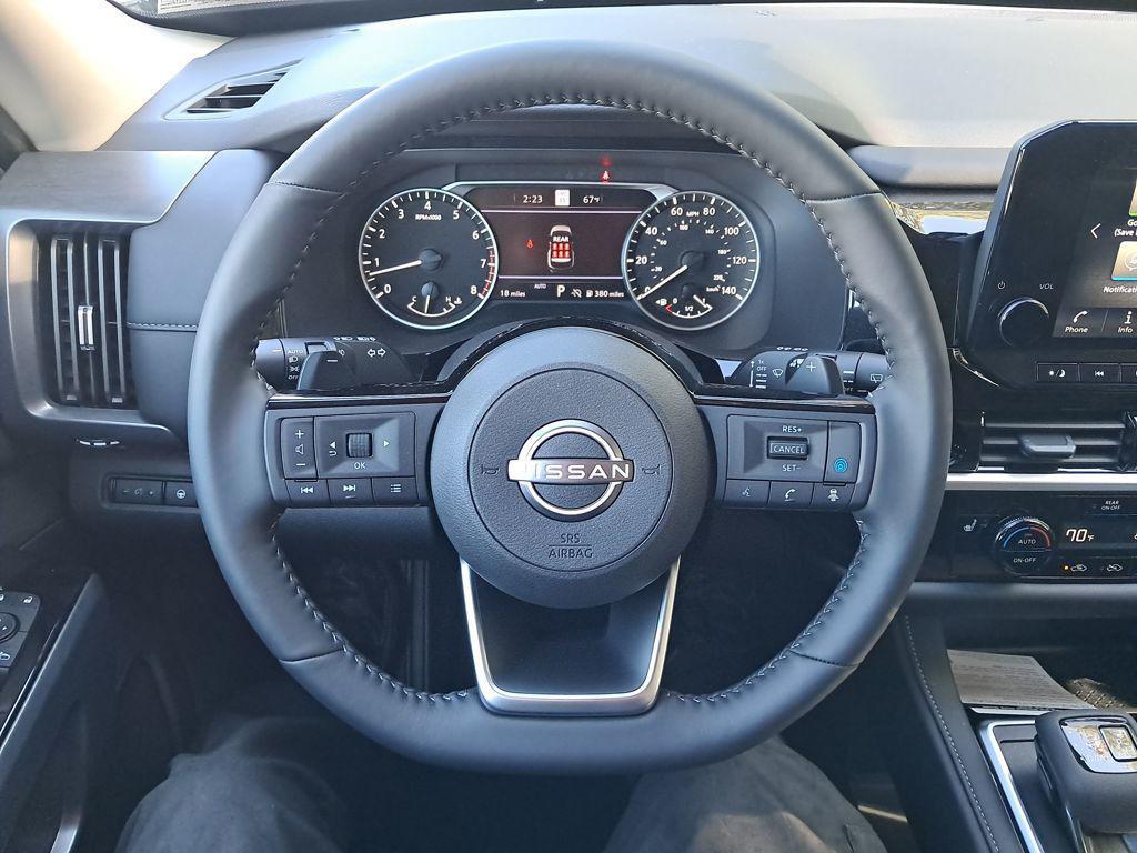 new 2025 Nissan Pathfinder car, priced at $38,269