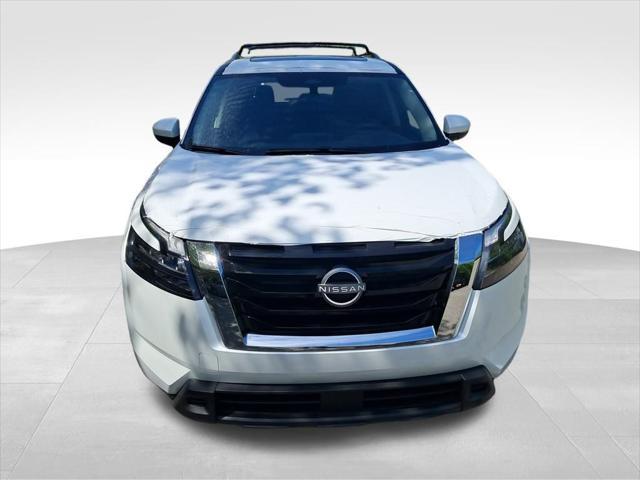 new 2025 Nissan Pathfinder car, priced at $43,569