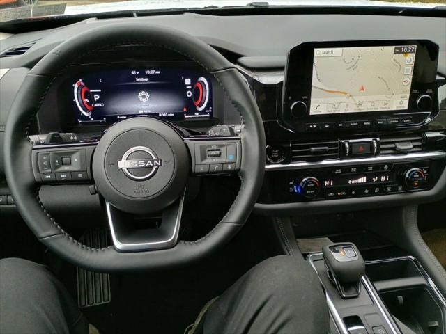 new 2025 Nissan Pathfinder car, priced at $51,287
