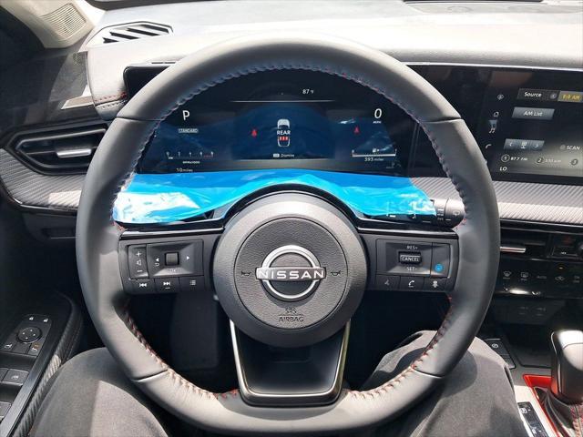 new 2025 Nissan Kicks car, priced at $29,225