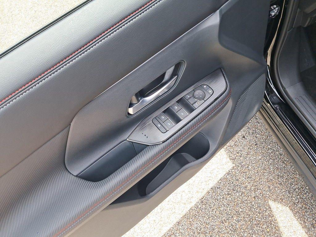 new 2025 Nissan Kicks car, priced at $27,725