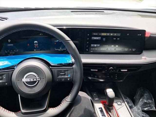 new 2025 Nissan Kicks car, priced at $29,225