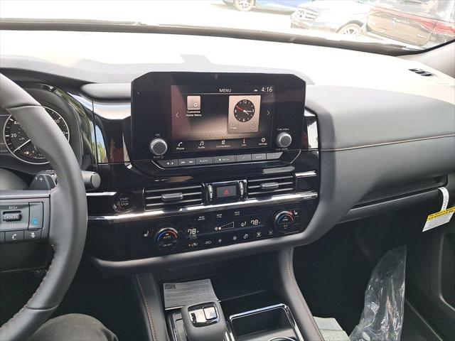 new 2025 Nissan Pathfinder car, priced at $43,961