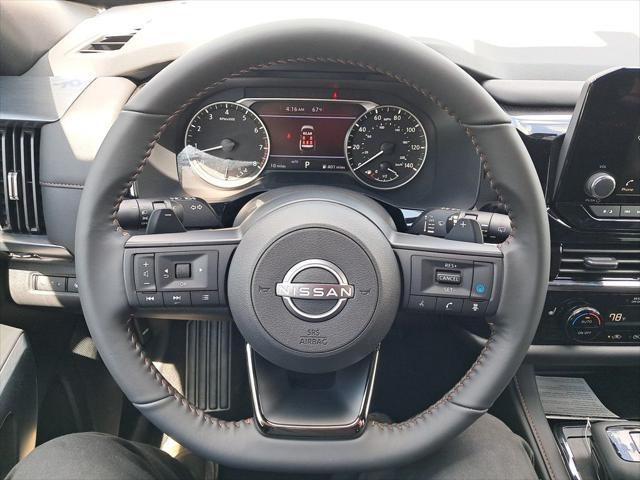 new 2025 Nissan Pathfinder car, priced at $43,961