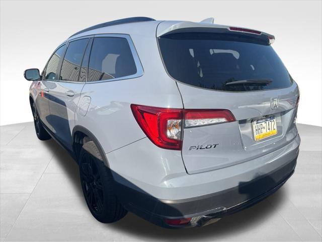 used 2022 Honda Pilot car, priced at $33,186