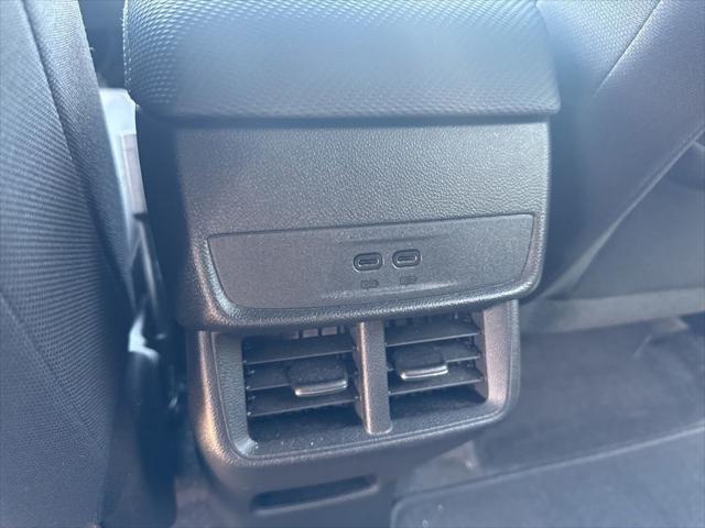 used 2025 Chevrolet Equinox car, priced at $32,298