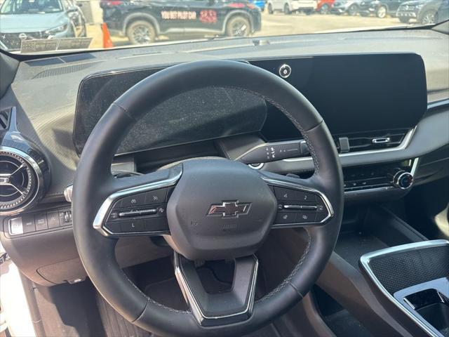 used 2025 Chevrolet Equinox car, priced at $32,298