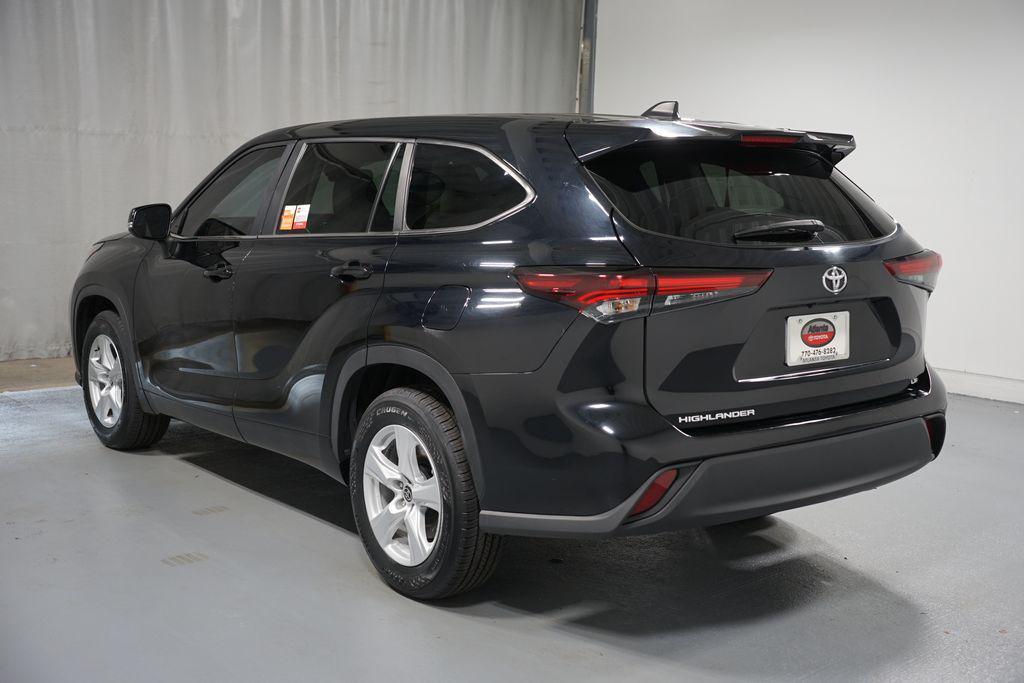 used 2024 Toyota Highlander car, priced at $29,980