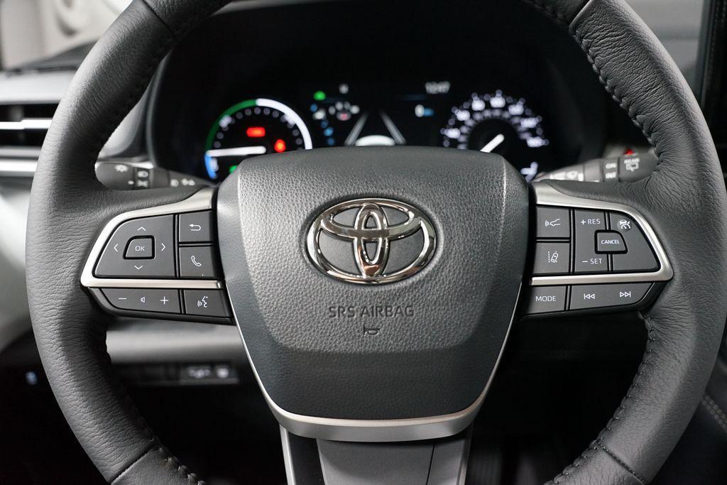 new 2025 Toyota Sienna car, priced at $49,593