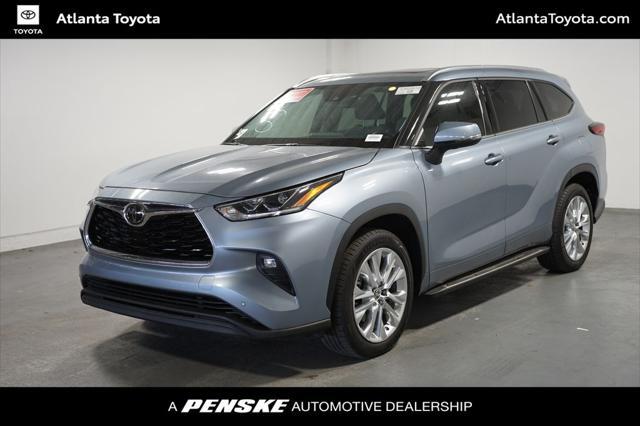 used 2020 Toyota Highlander car, priced at $32,680