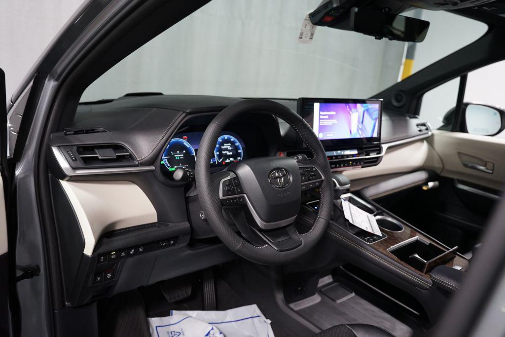 new 2026 Toyota Sienna car, priced at $64,402