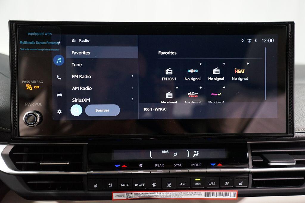 new 2026 Toyota Sienna car, priced at $64,402