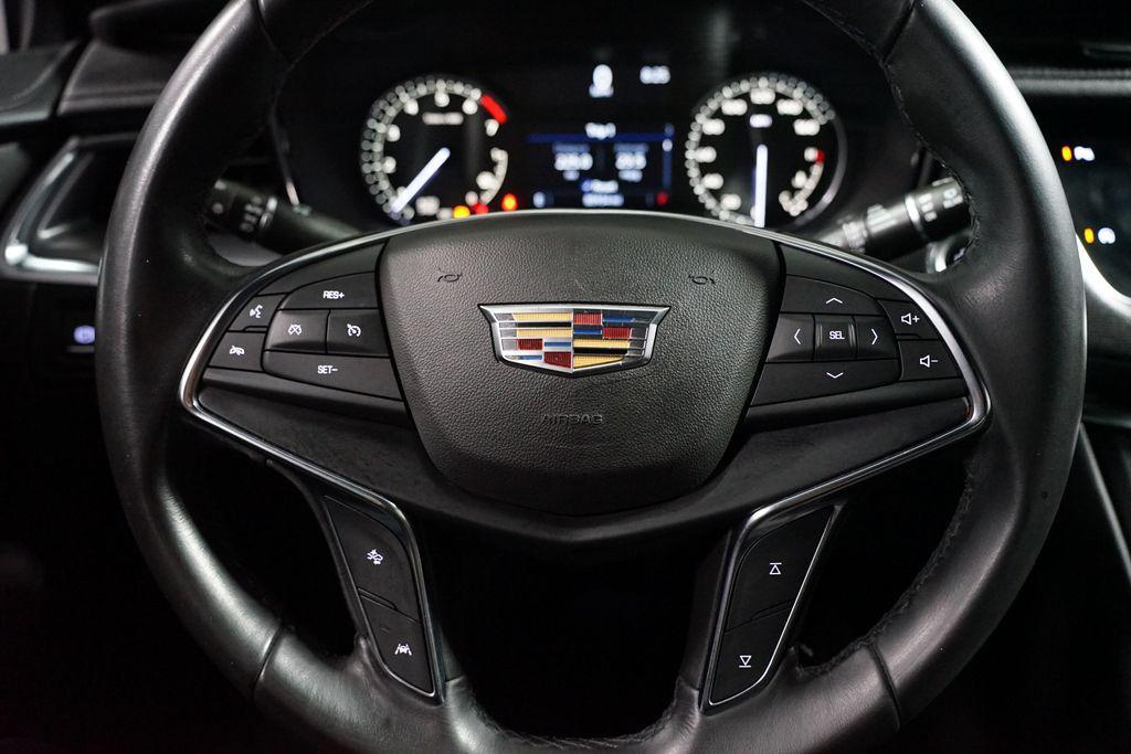 used 2020 Cadillac XT5 car, priced at $18,980