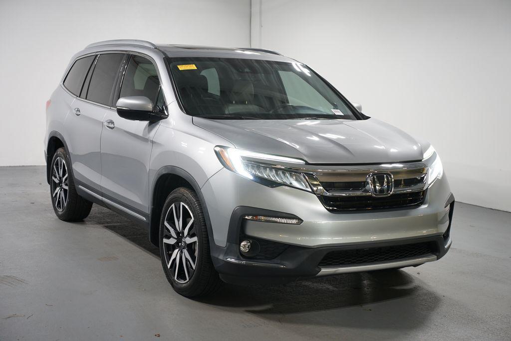 used 2021 Honda Pilot car, priced at $31,980