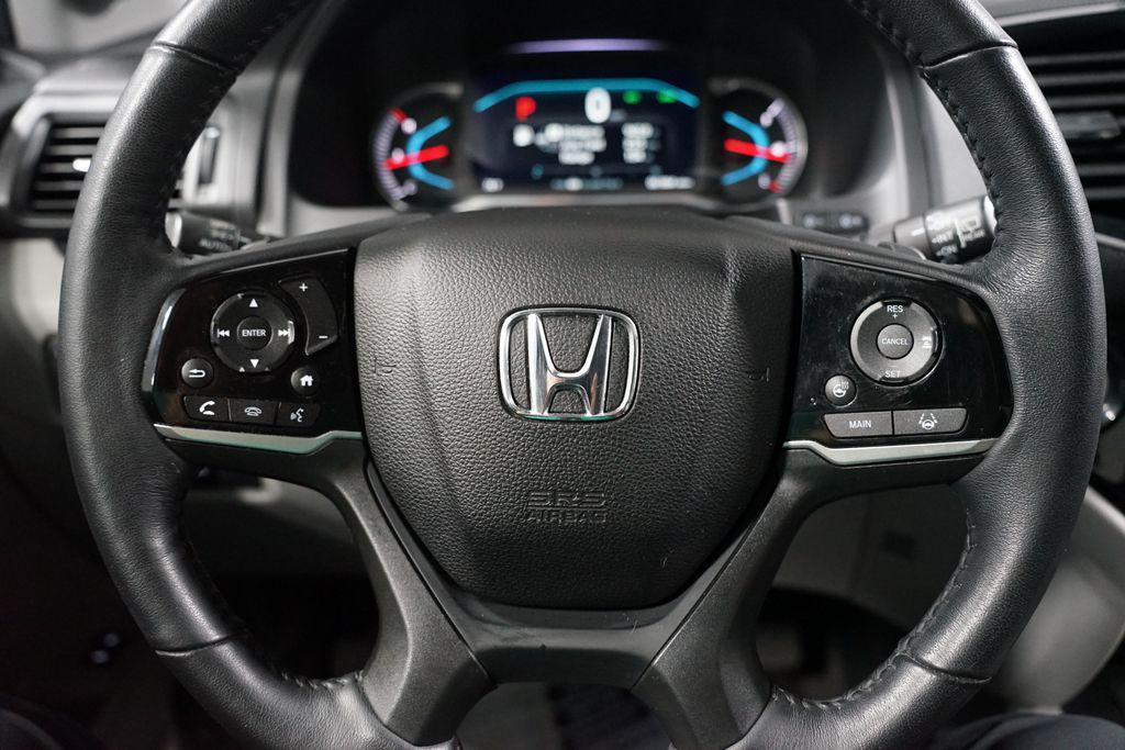 used 2021 Honda Pilot car, priced at $31,980