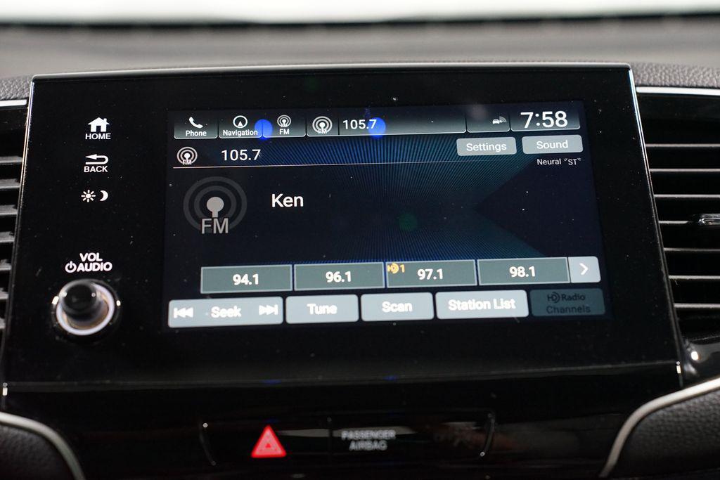 used 2021 Honda Pilot car, priced at $31,980