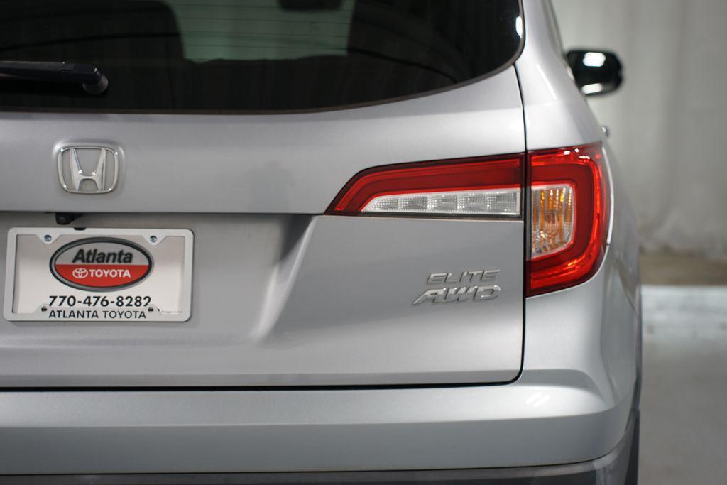 used 2021 Honda Pilot car, priced at $31,980