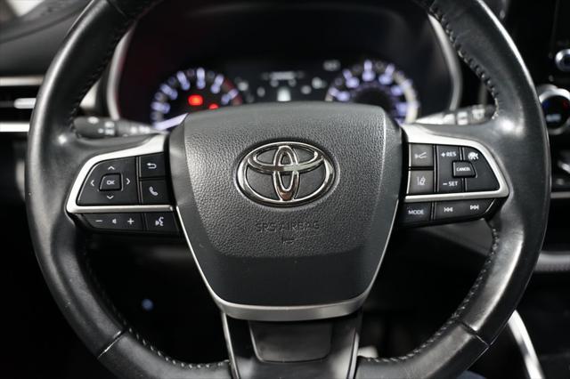 used 2023 Toyota Highlander car, priced at $35,480