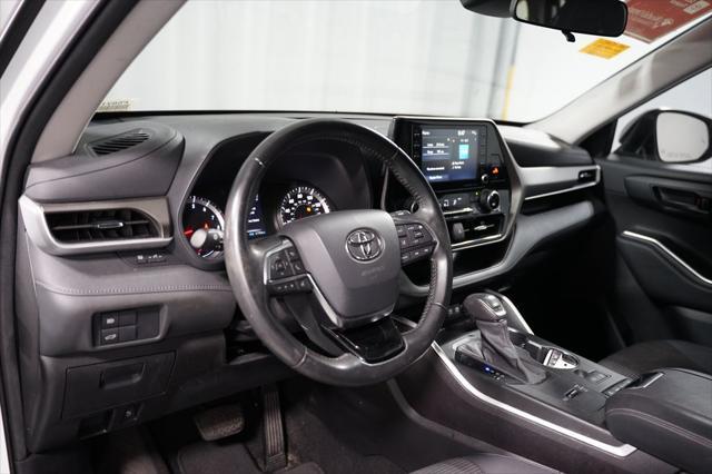 used 2021 Toyota Highlander car, priced at $29,980