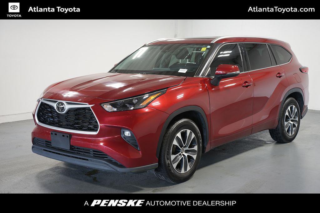 used 2022 Toyota Highlander car, priced at $29,980
