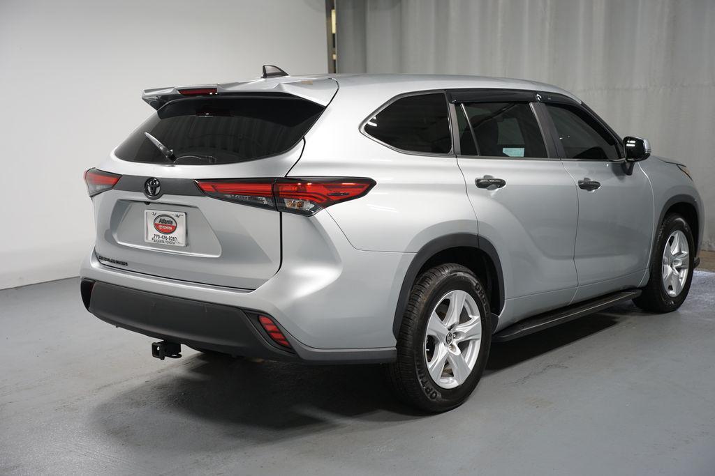 used 2023 Toyota Highlander car, priced at $30,480