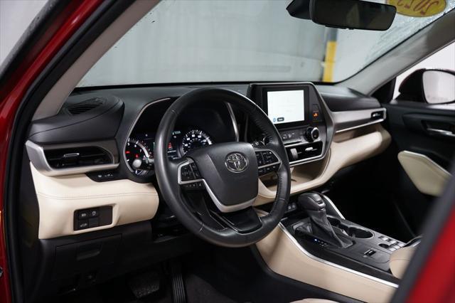 used 2023 Toyota Highlander car, priced at $40,480