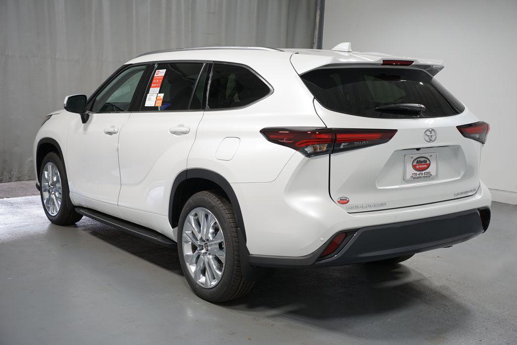 new 2026 Toyota Highlander car, priced at $54,005