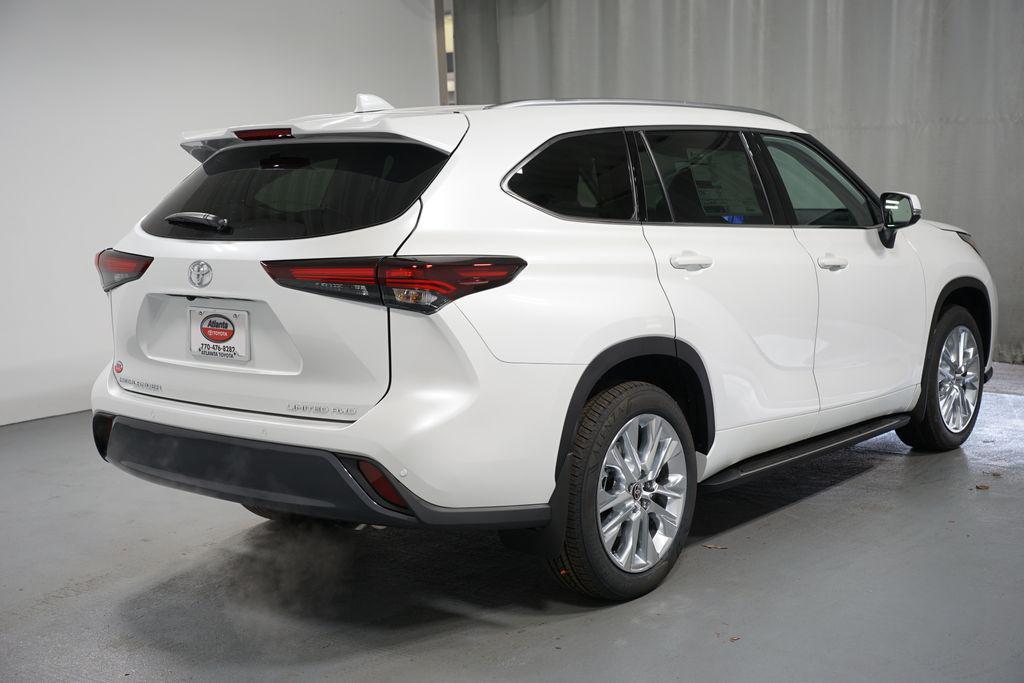 new 2026 Toyota Highlander car, priced at $54,005