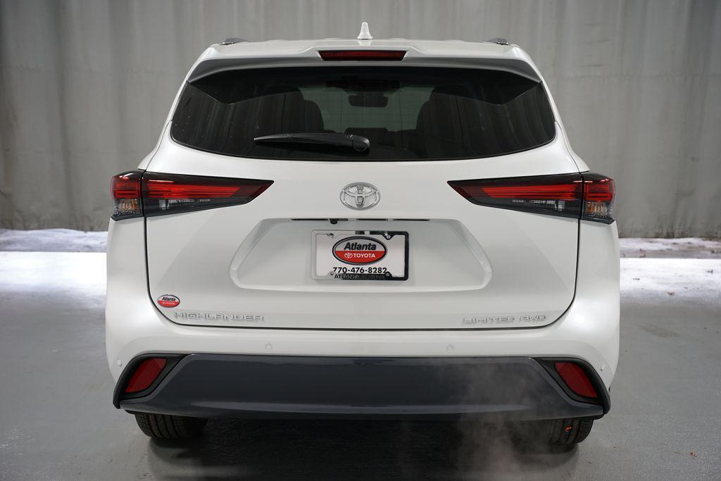 new 2026 Toyota Highlander car, priced at $54,005