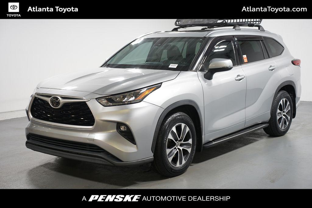 used 2020 Toyota Highlander car, priced at $22,980