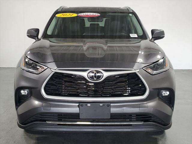 used 2021 Toyota Highlander car, priced at $33,980