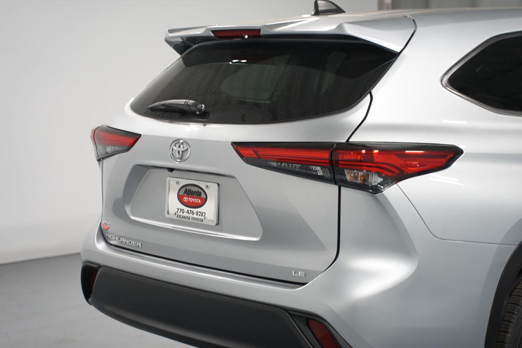 used 2023 Toyota Highlander car, priced at $31,880