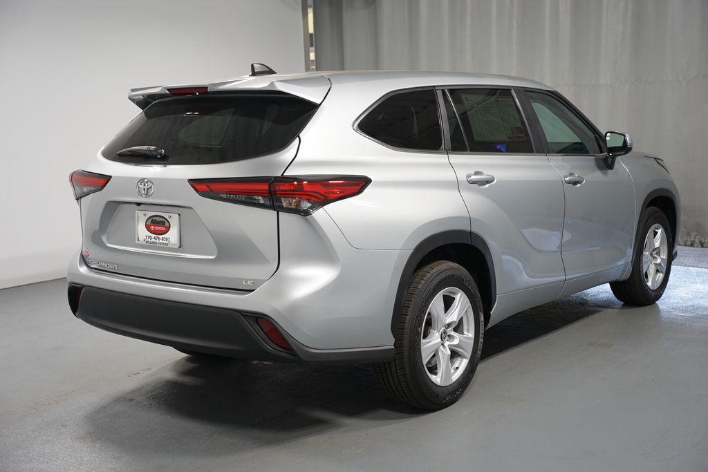 used 2023 Toyota Highlander car, priced at $31,880