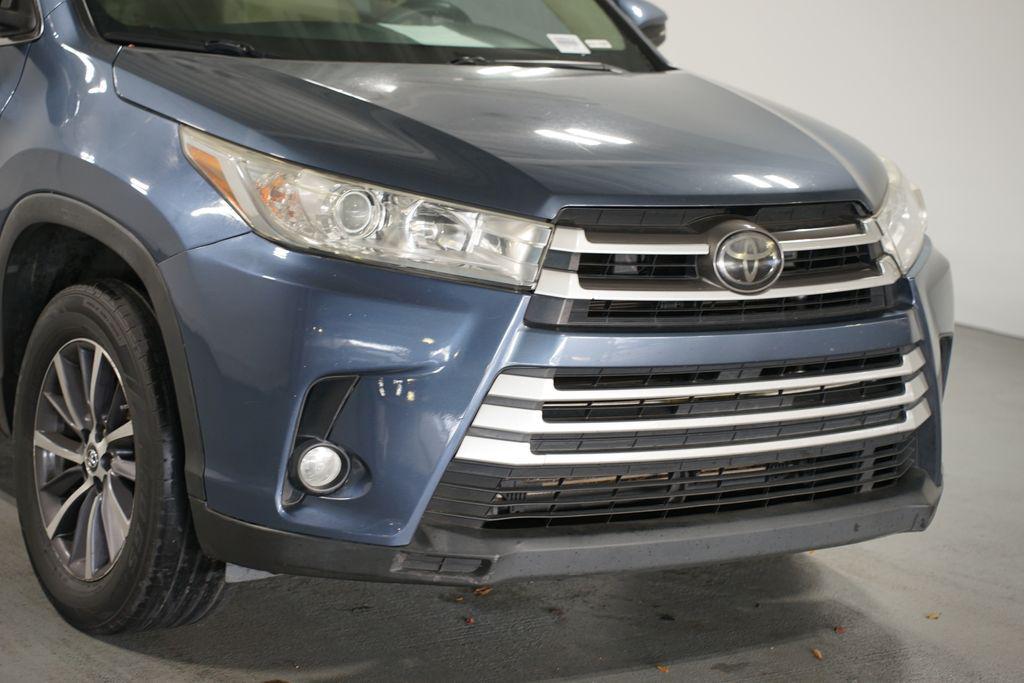 used 2019 Toyota Highlander car, priced at $20,480