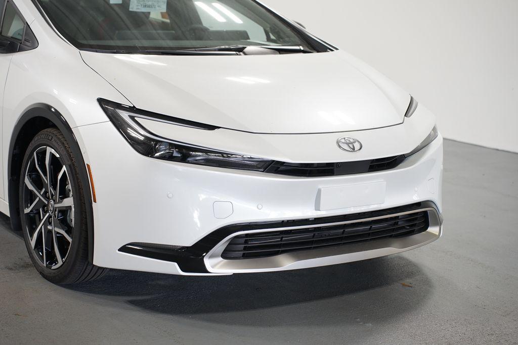 new 2026 Toyota Prius Plug-In Hybrid car, priced at $45,884