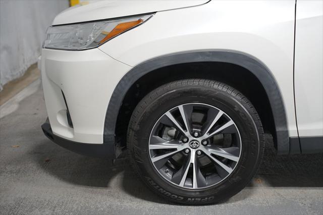 used 2019 Toyota Highlander car, priced at $25,480