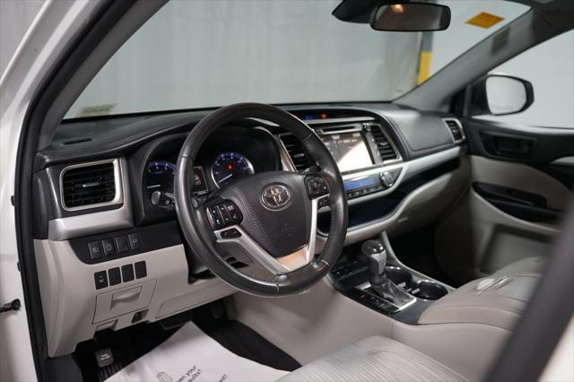 used 2019 Toyota Highlander car, priced at $25,480