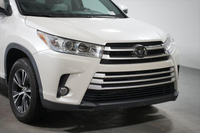 used 2019 Toyota Highlander car, priced at $25,480